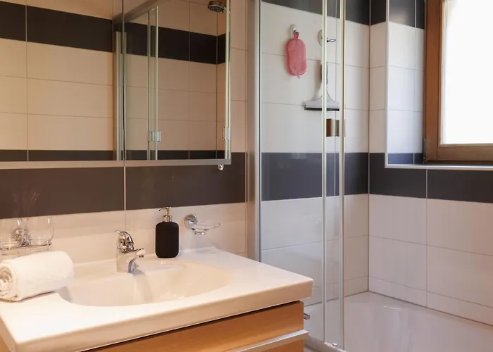 C By Interhome Zinal