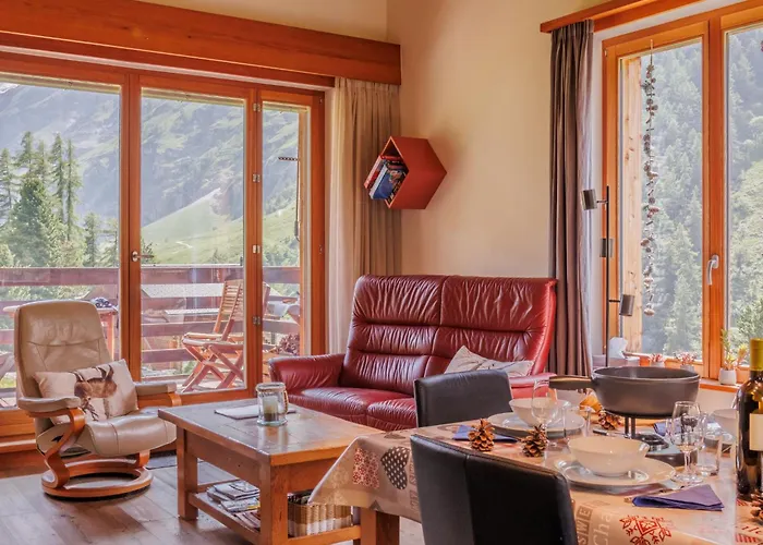 C By Interhome Daire